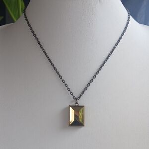 Paparazzi Brass Necklace with Faceted Gem Pendant